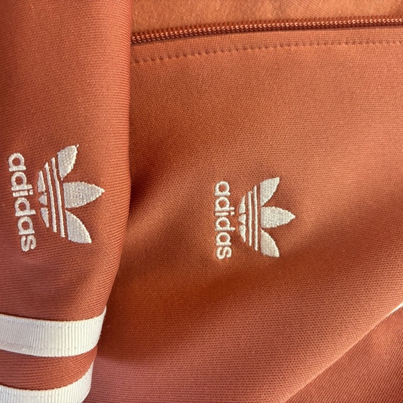 ADIDAS (matching set) ADICOLOR CLASSICS SST TRACK JACKET, SST TRACK PANTS - Picture 4 of 5